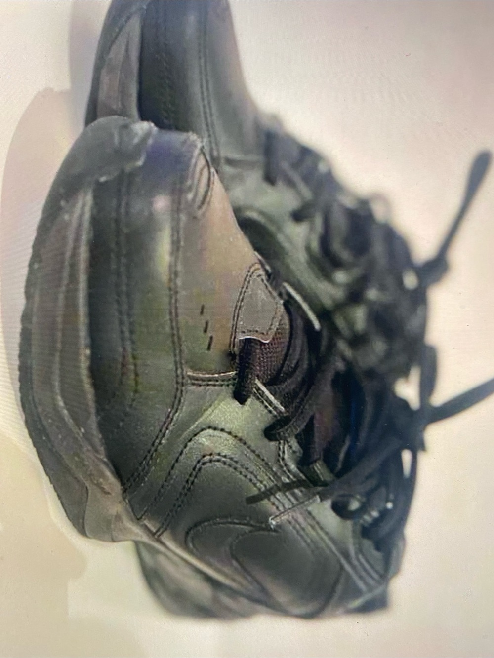 Nike Men’s Black Athletic Lace-Up Trainers